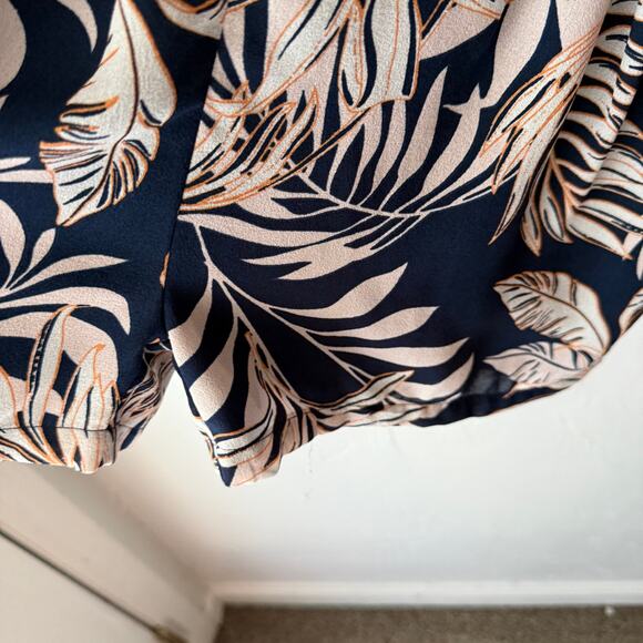 Vero Moda Tropical Romper Size S Navy Palm Print Blue Lace Back Coastal Chic - Picture 5 of 10